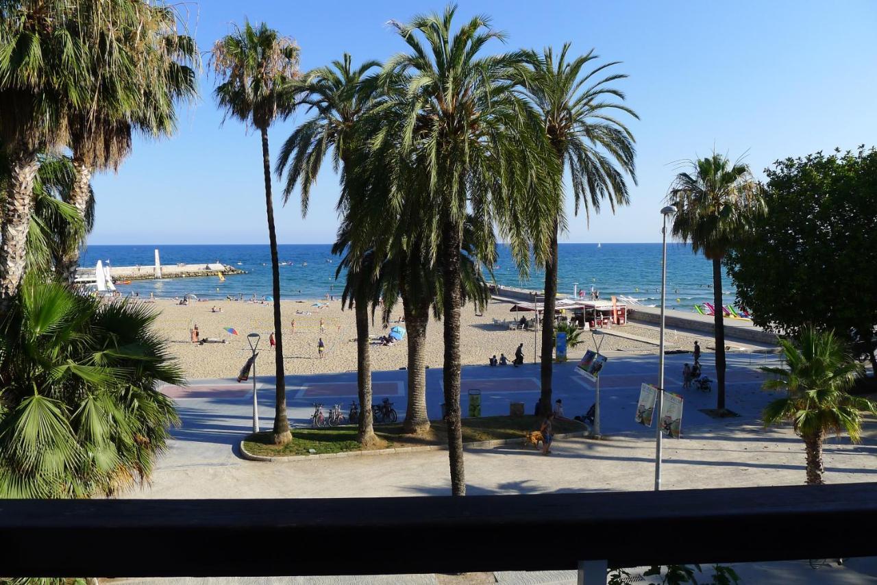 Fragata Beach Seaview Sitges Exterior foto